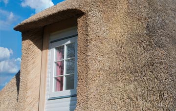 Oaksey thatch roof disadvantages